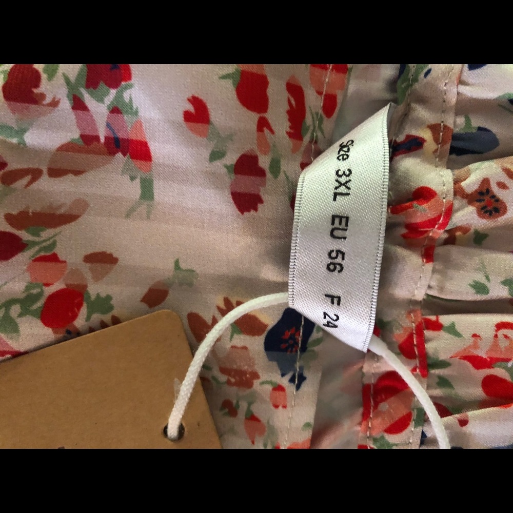 Blouse - Picture 12 of 12